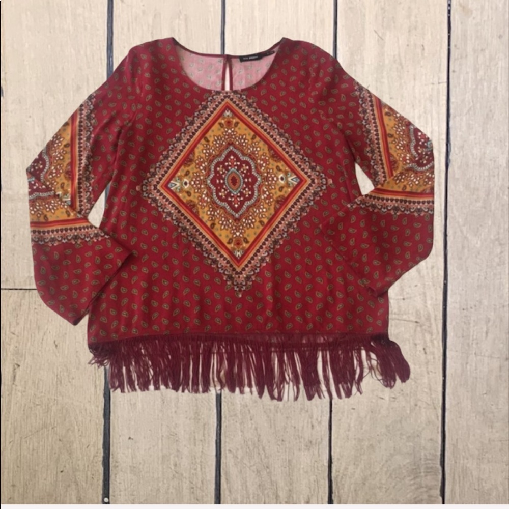 Blu Pepper Paisley Pattern Print Fringe Blouse-Size-Large